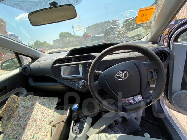 Toyota Aqua. NHP10, 1NZFXE ����