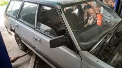 Subaru Leone ����