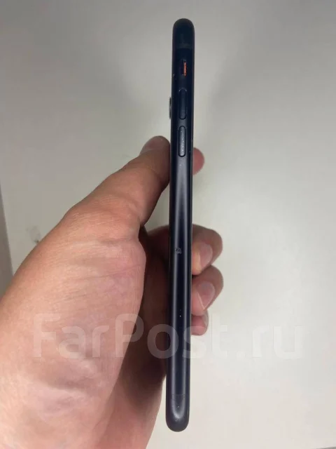 Apple iPhone Xr. �/�, 3G, 4G LTE, NFC ����