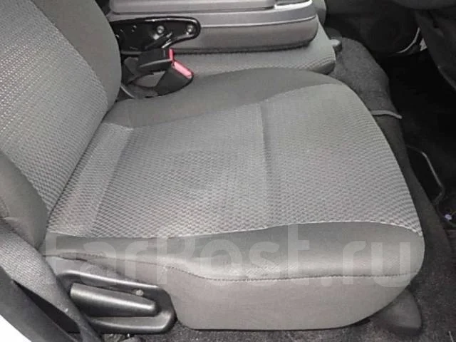 Nissan Caravan. �������, ������, 2.0 (130��.�.), ������, 115����. ��, �/�. ��� ����� �� ������������ ����