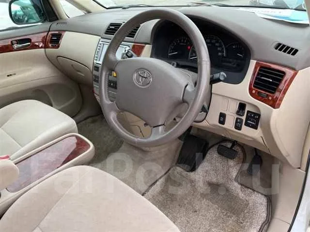 Toyota Ipsum. �������, 4wd, 2.4 (160��.�.), ������, 60����. ��, �/�, ��� ���. ��� ����� �� ������������ ����