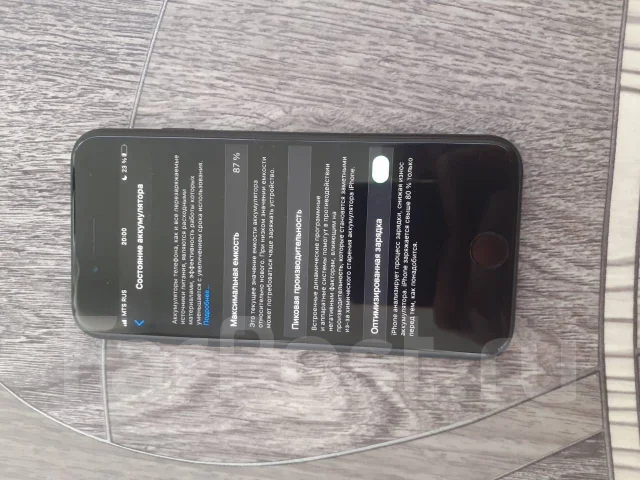 Apple iPhone SE 2020. �/�, ������, 3G, 4G LTE, NFC ����