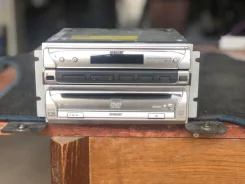 Sony XAV ����