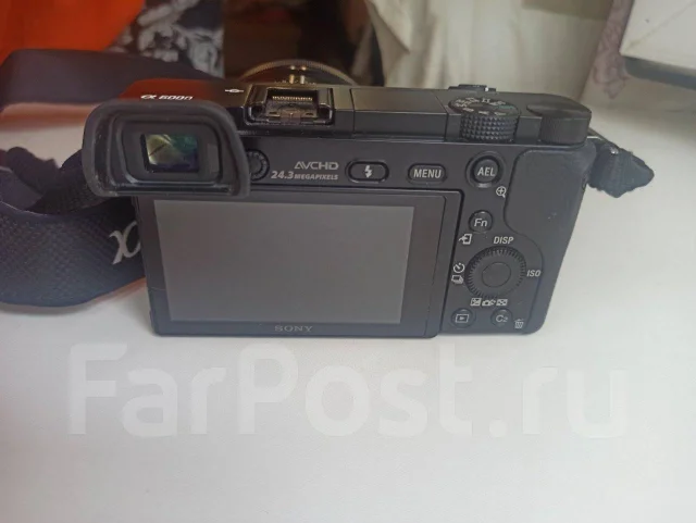 Sony Alpha ILCE-6000. 20 � ����� ��, ���: 10� ����