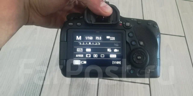 Canon EOS 6D Mark II Body ����