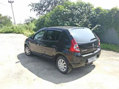 Renault Sandero. ��������, ��������, 1.6 (102��.�.), ������, 200����. �� ����
