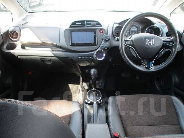 Honda Fit Shuttle. ��������, ��������, 1.3 (88��.�.), ������, 35����. ��, �/�. ��� ����� �� ������������ ����