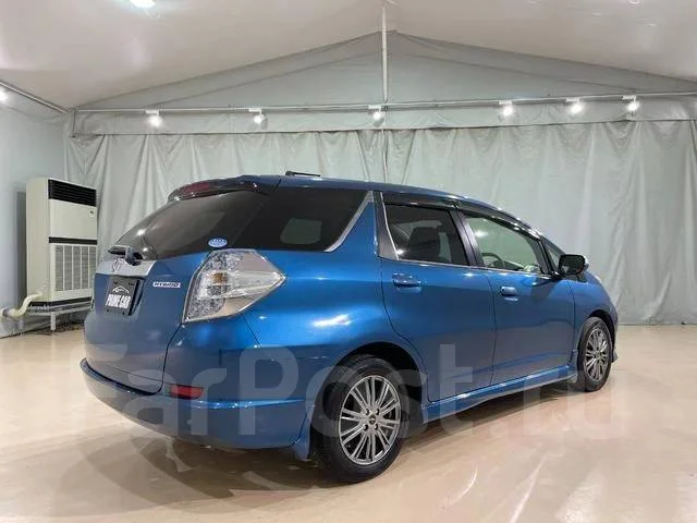 Honda Fit Shuttle. ��������, ��������, 1.3 (88��.�.), ������, 30����. ��, �/�. ��� ����� �� ������������ ����