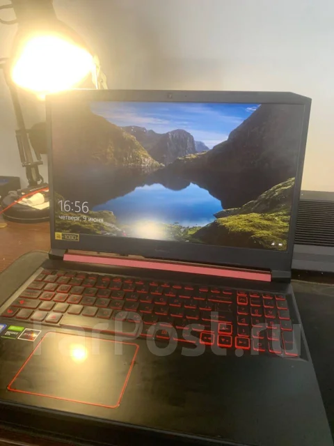 Acer Nitro 5 AN515-54. 15.6", 3,9����, ��� 16 ��, ���� 512���, WiFi: 1, Bluetooth: 1, ����������� �� 2��. ����
