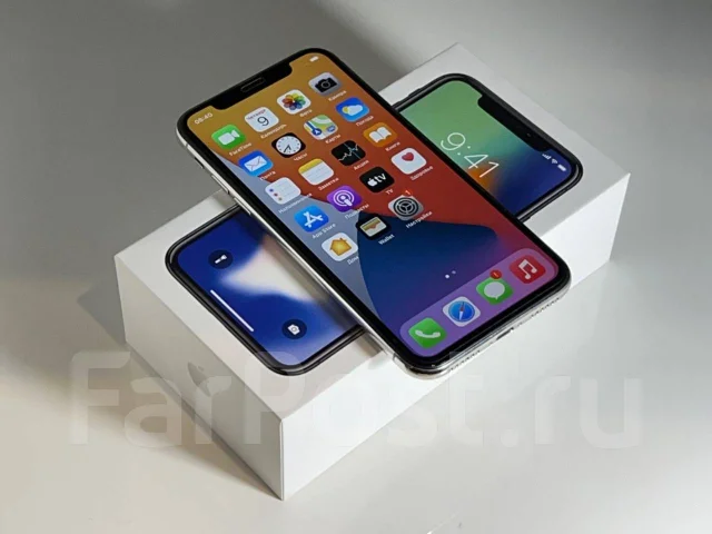 Apple iPhone X. �/�, 64 ��, �����������, 3G, 4G LTE, ����������, NFC ����