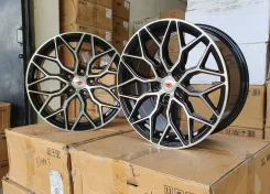 Vossen HF-2. 7.5x17", 5x114.3, ET35, �� 67,1���. ����