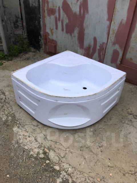 Поддон для душевой кабины, в наличии. Цена: 5 500? во Владивостоке