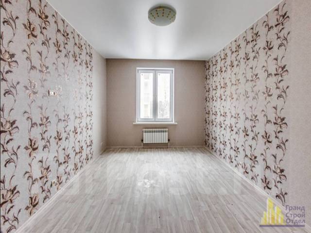 Обои в комнате фото в квартире