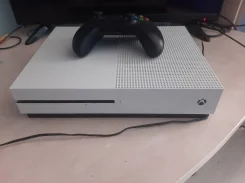 Microsoft Xbox One S ����