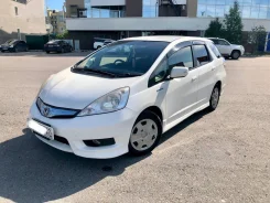 Honda Fit Shuttle. ��������, ��������, 1.3 (68��.�.), ������, 154����. �� ����