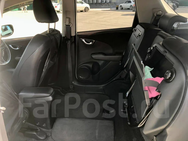 Honda Fit Shuttle. ��������, ��������, 1.3 (68��.�.), ������, 154����. �� ����
