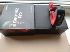 Samsung Galaxy Gear Fit2 Pro. IP68 ����