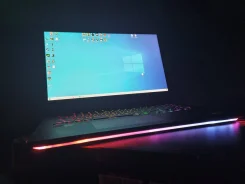 Asus ROG Strix G17. WiFi: 1, Bluetooth: 1 ����