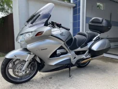 Honda ST 1300. 1 300����. ��., ��������, ���, � �������� ����