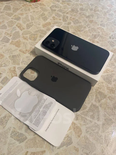 Apple iPhone 12. �/�, ������, 3G, 4G LTE, 5G, Dual-SIM, ����������, NFC ����