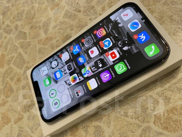 Apple iPhone 12. �/�, ������, 3G, 4G LTE, 5G, Dual-SIM, ����������, NFC ����