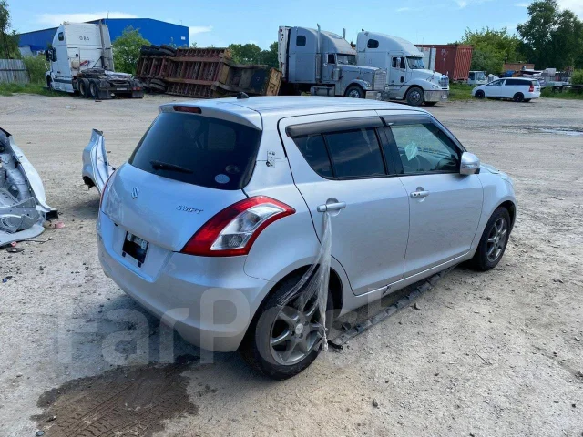 Suzuki Swift. ZC72S, K12B ����