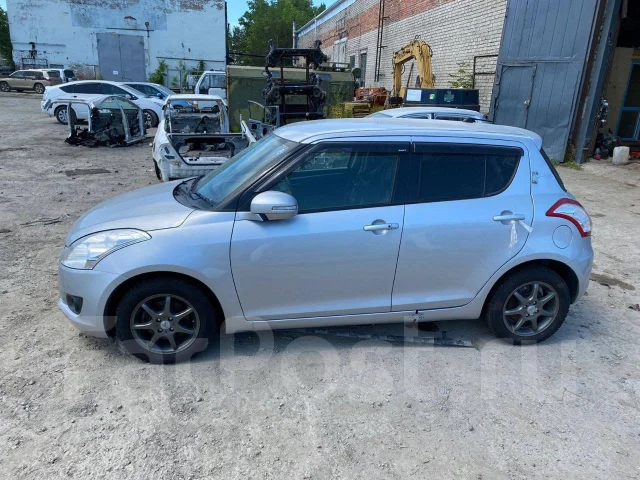 Suzuki Swift. ZC72S, K12B ����