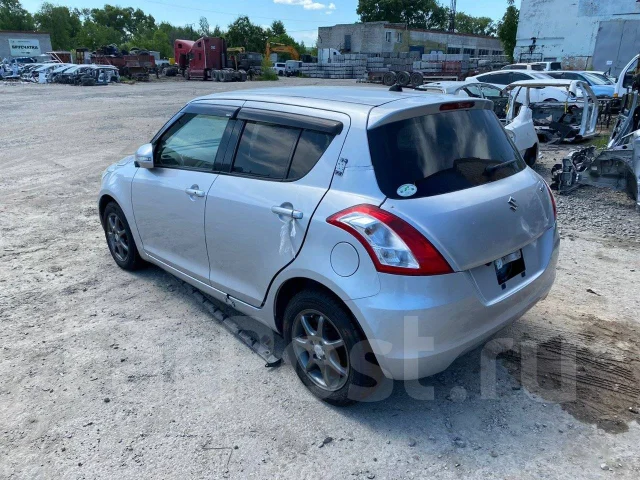 Suzuki Swift. ZC72S, K12B ����