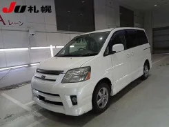 Toyota Noah. ��������, 4wd, 2.0 (155��.�.), ������, 70����. ��, �/�, ��� ���. ��� ����� �� ������������ ����