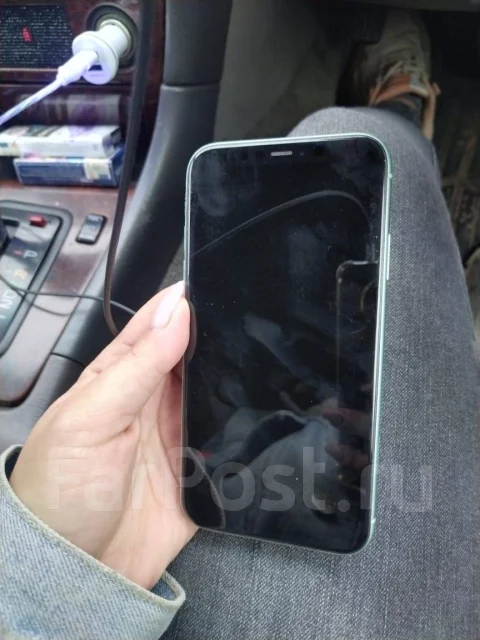 Apple iPhone 11. �/�, ���������, 4G LTE ����