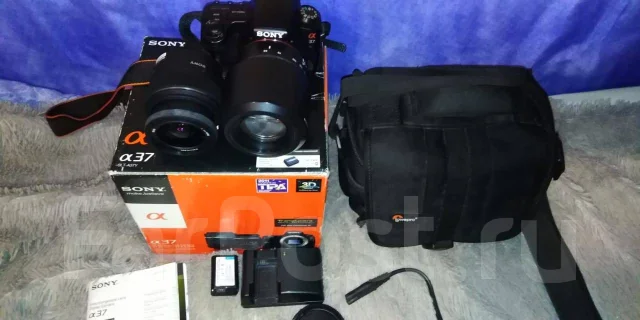 Sony Alpha SLT-A37 ����