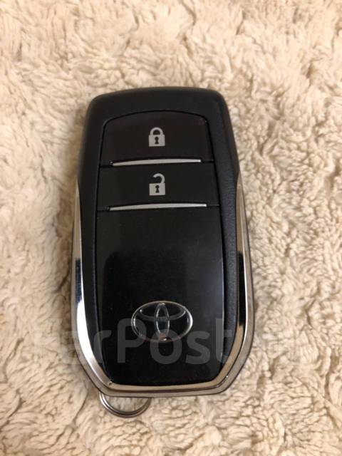 Смарт ключ toyota prius