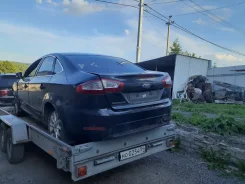 Ford Mondeo ����