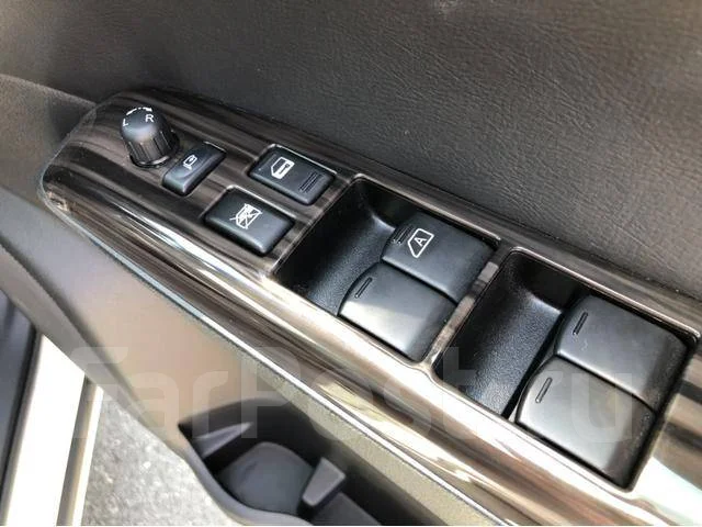 Nissan Elgrand. �������, 4wd, 2.5, ������, 24 000����. ��, �/�. ��� ����� �� ������������ ����