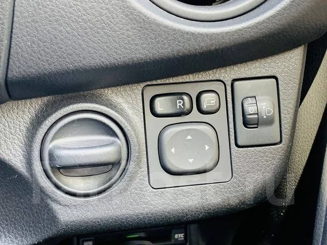 Toyota Vitz. �������, ��������, 1.5, ������, 12 000����. ��, �/�. ��� ����� �� ������������ ����