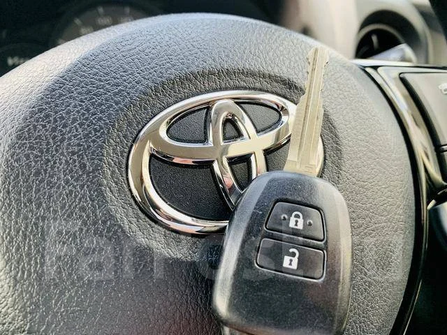 Toyota Vitz. �������, ��������, 1.5, ������, 12 000����. ��, �/�. ��� ����� �� ������������ ����