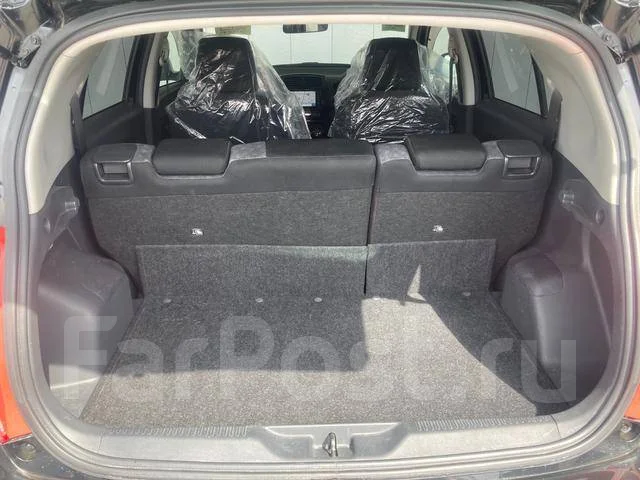Toyota ist. �������, ��������, 1.5 (103��.�.), ������, 87����. ��, �/�. ��� ����� �� ������������ ����