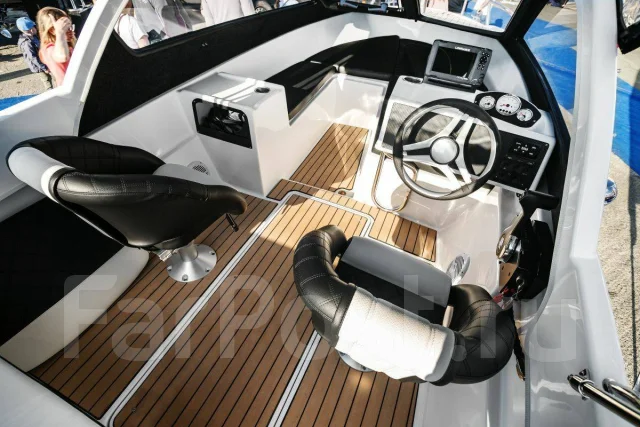 ���� Phoenix 530HT. 2021 ���, ����� 5,3��., ��������� ���������, 90��.�., ������. ��� ����� �� ���������� ����