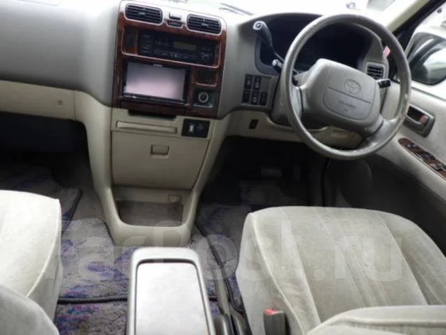 Toyota Granvia. �������, 4wd, 3.0 (140��.�.), ������, 79 000����. ��, �/�, ��� ���. ��� ����� �� ������������ ����