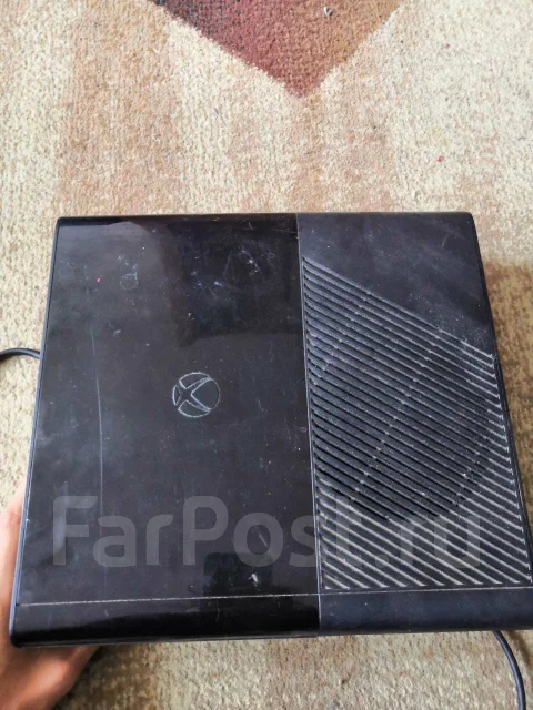 Microsoft Xbox 360 E ����
