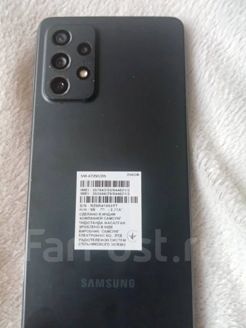 Samsung Galaxy A72. �/�, ������ ����