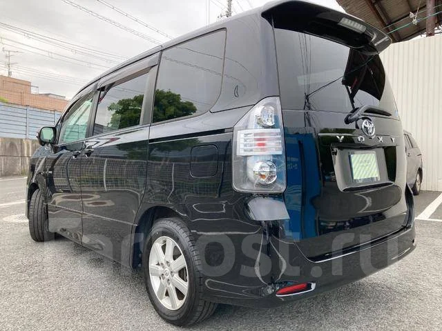 Toyota Voxy. ��������, ��������, 2.0 (140��.�.), ������, 80 000����. ��, �/�, ��� ���. ��� ����� �� ������������ ����