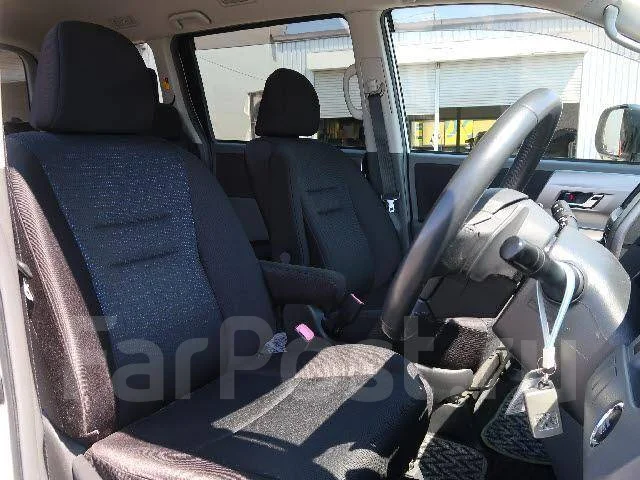 Toyota Voxy. ��������, ��������, 2.0 (140��.�.), ������, 67 000����. ��, �/�, ��� ���. ��� ����� �� ������������ ����