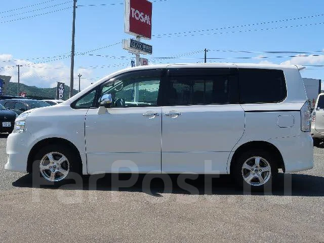 Toyota Voxy. ��������, ��������, 2.0 (140��.�.), ������, 67 000����. ��, �/�, ��� ���. ��� ����� �� ������������ ����