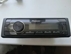 Pioneer MVH-S110UIG ����