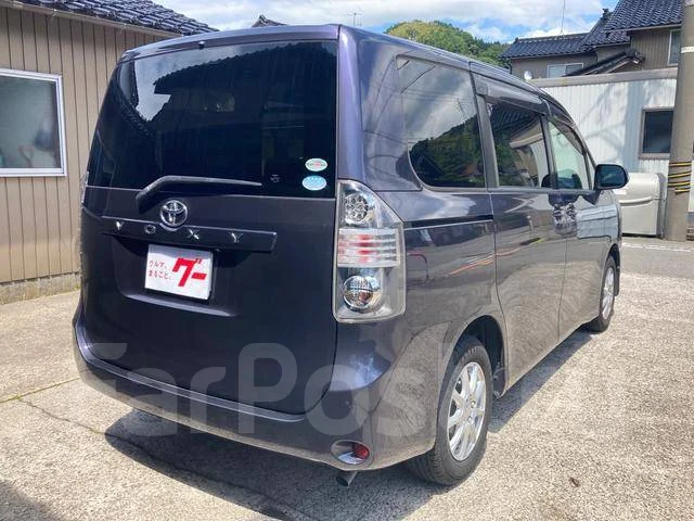 Toyota Voxy. ��������, ��������, 2.0 (148��.�.), ������, 42 000����. ��, �/�, ��� ���. ��� ����� �� ������������ ����