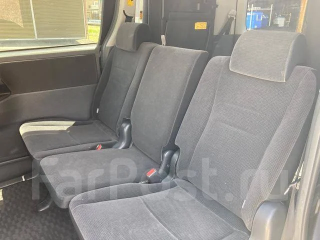 Toyota Voxy. ��������, ��������, 2.0 (148��.�.), ������, 42 000����. ��, �/�, ��� ���. ��� ����� �� ������������ ����