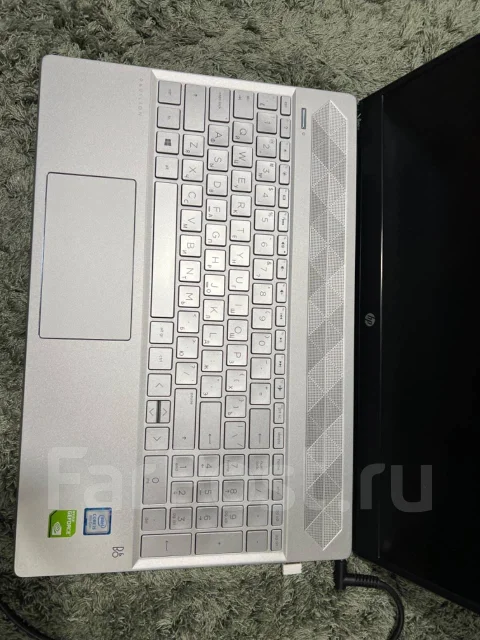 HP Pavilion 15-cs0012ur. 15.6", 3,4����, ��� 8 ��, ���� 1 000���, WiFi: 1, Bluetooth: 1, ����������� �� 12��. ����