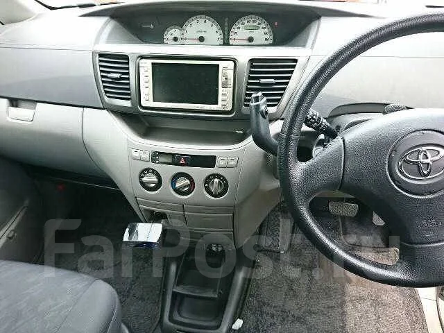 Toyota Noah. �������, 4wd, 2.0, ������, 82����. ��, �/�, ��� ���. ��� ����� �� ������������ ����