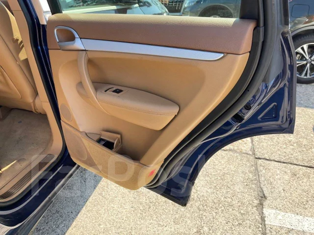 Porsche Cayenne. M48.01 ����